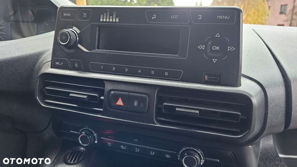 Peugeot PARTNER - 13