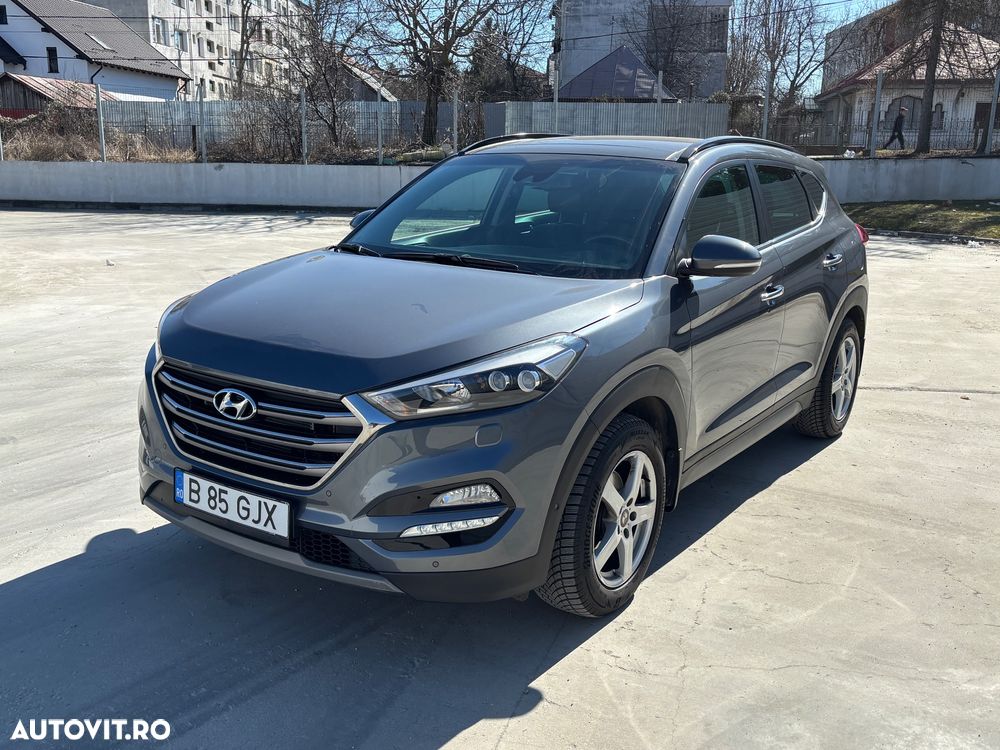 Hyundai Tucson 2.0 CRDI 4WD 6AT Luxury Pack+ - 39