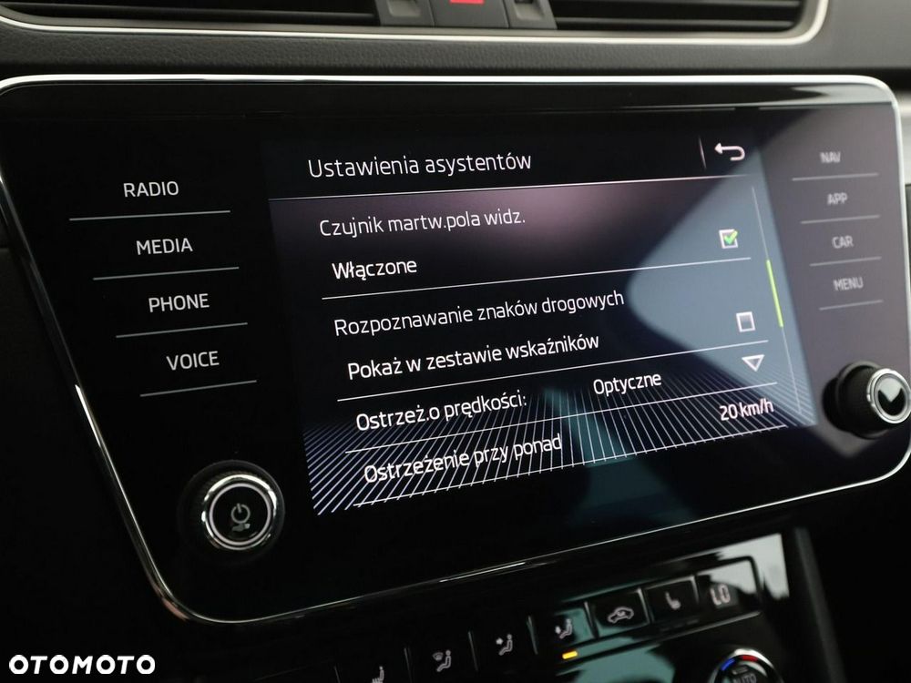 Skoda Superb 1.8 TSI DSG Style - 29