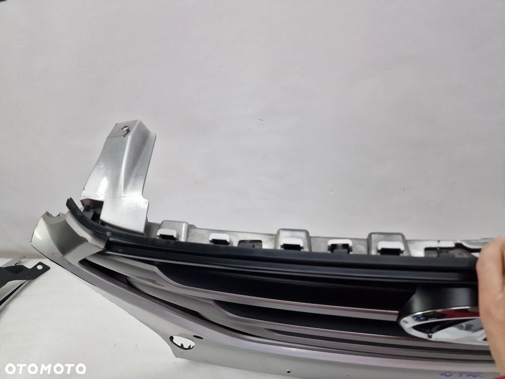 HYUNDAI TUCSON III 3 15- ATRAPA / GRILL PRZEDNI PRZÓD , NR 86351-D7000 , NR AUKCJI GL271 ( GL272 ) - 9