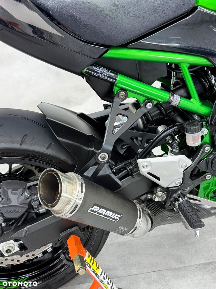 Kawasaki Z 900 - 14