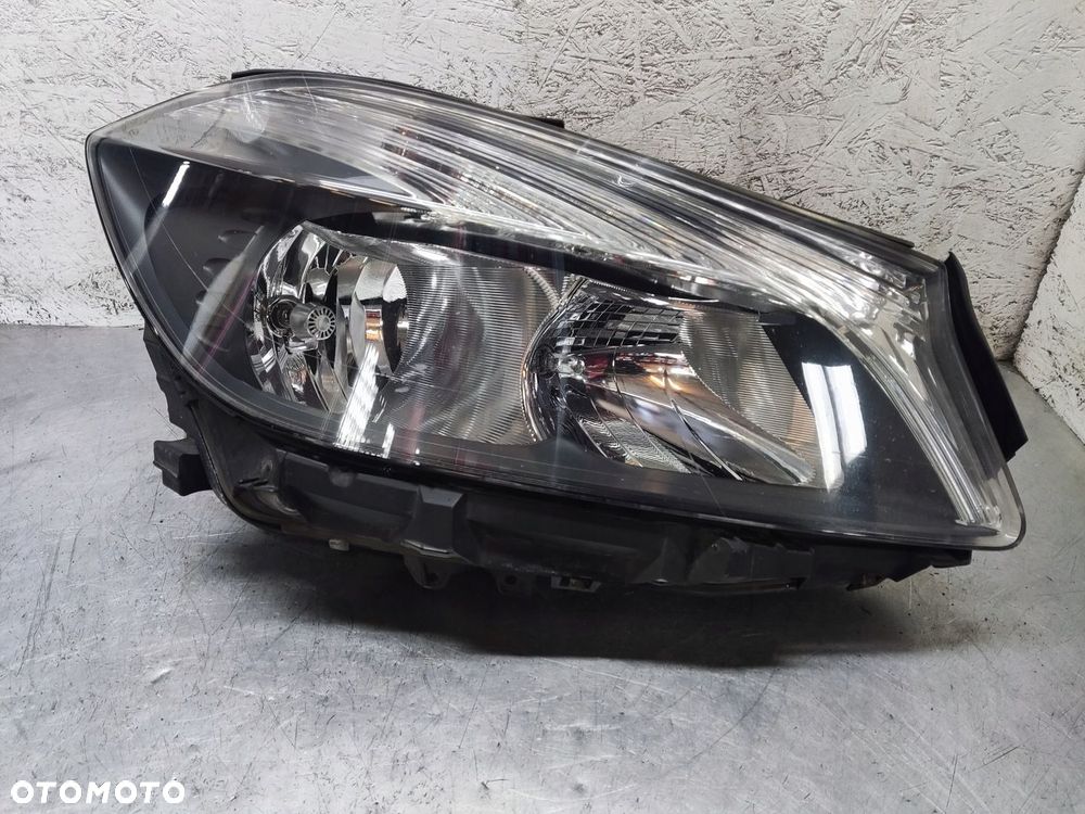 MERCEDES A KLASA W176 LAMPA PRAWA PRZEDNIA H7 UK