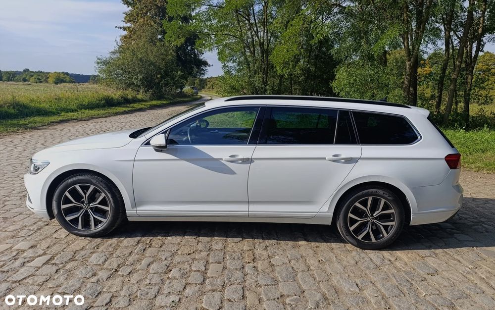 Volkswagen Passat 2.0 TDI Business DSG - 9