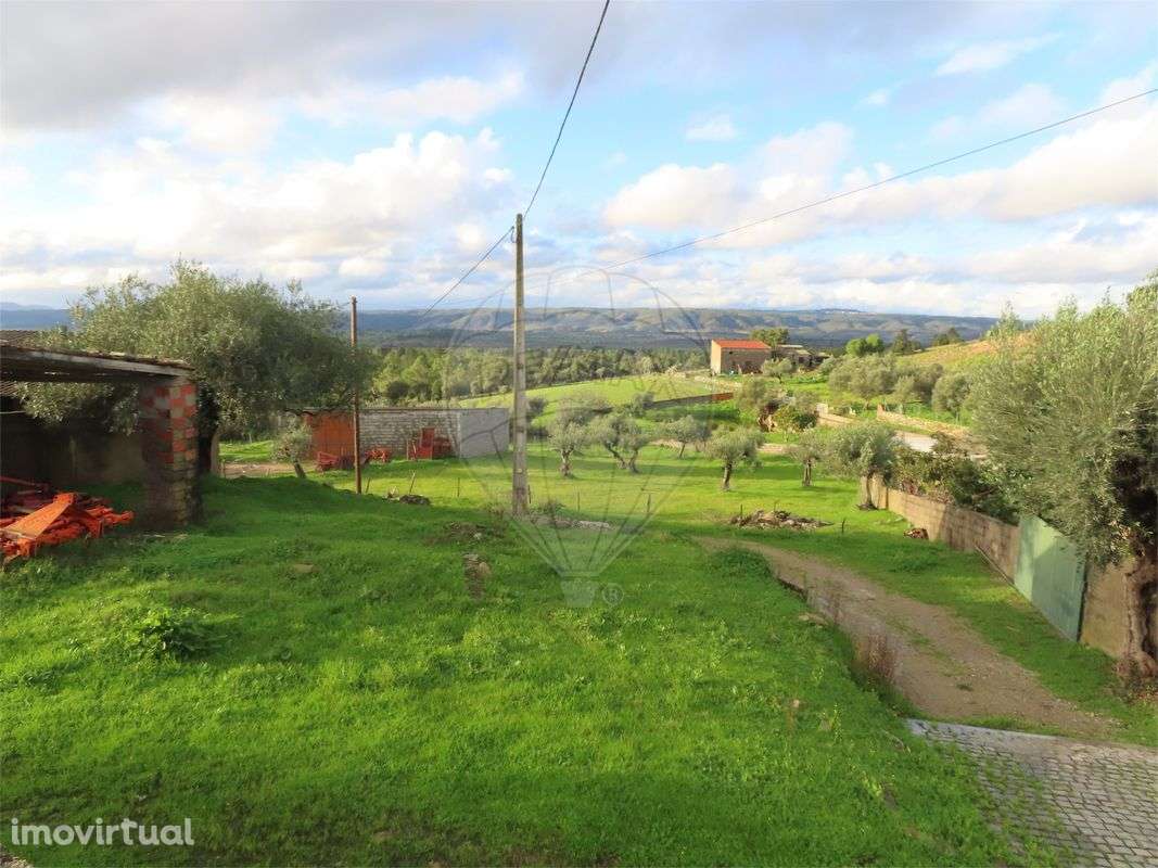 Moradia T2 para venda - Grande imagem: 3/24