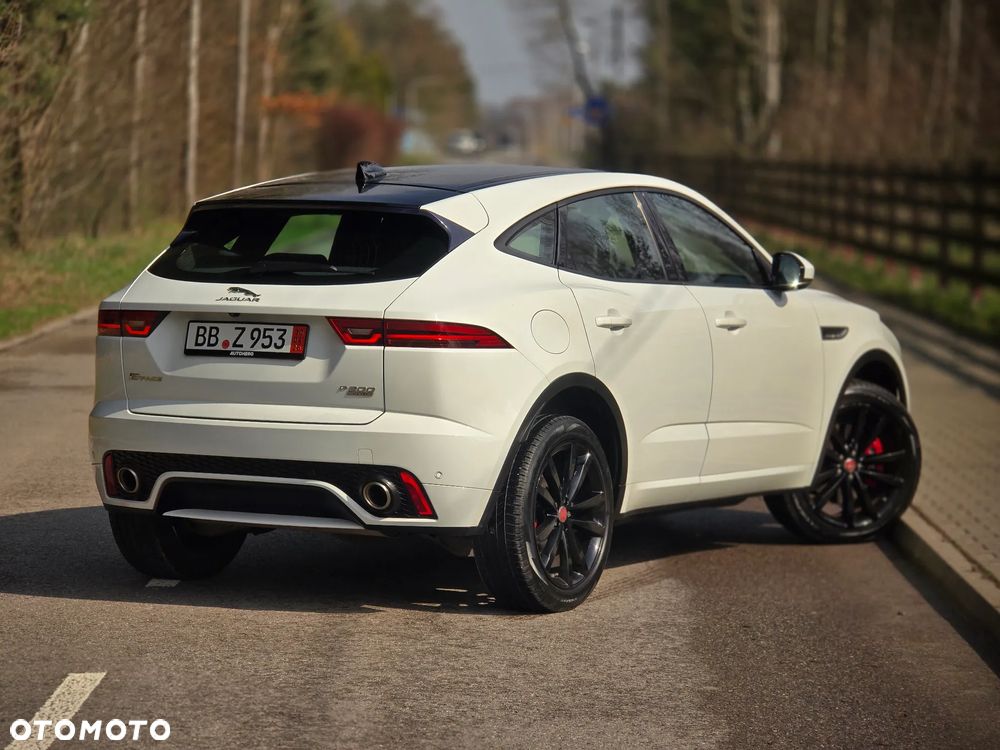 Jaguar E-Pace P200 AWD R-Dynamic - 4