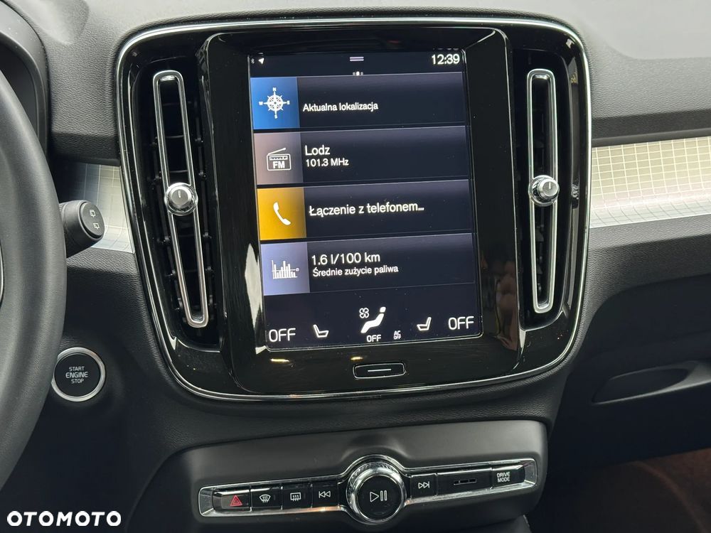 Volvo XC 40 T3 Momentum Pro - 20