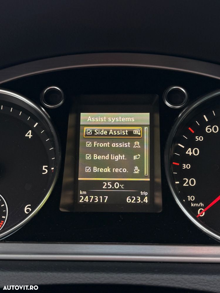 Volkswagen Passat CC 2.0 TDI DSG Exclusive - 31