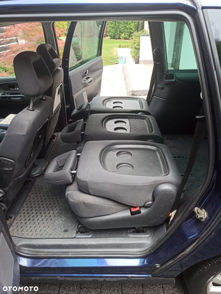 Volkswagen Sharan 1.9 TDI Comfortline - 9