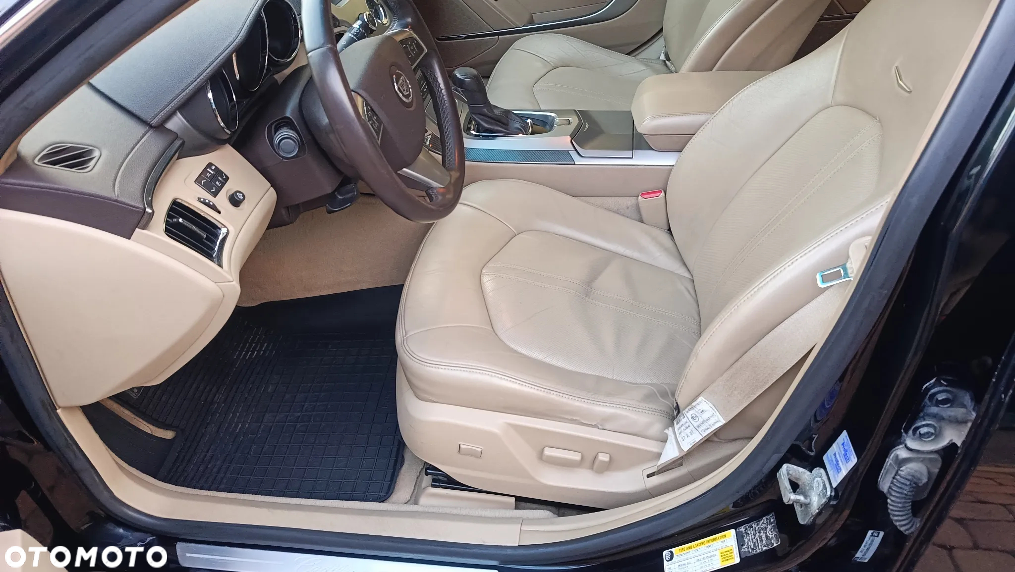 Cadillac CTS 3.6 V6 Automatik AWD Sport Luxury - 14