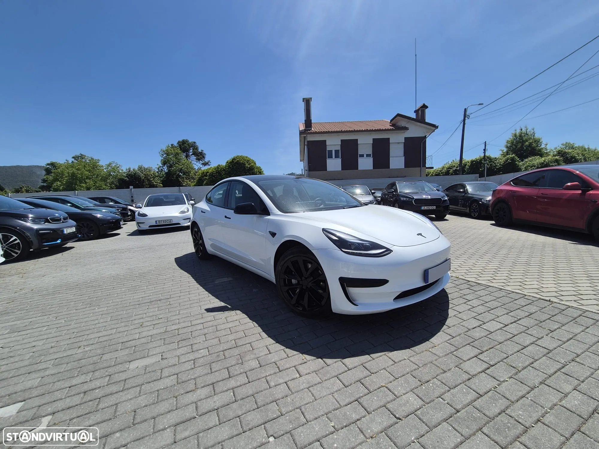 Tesla Model 3 Standard Range Plus RWD - 3