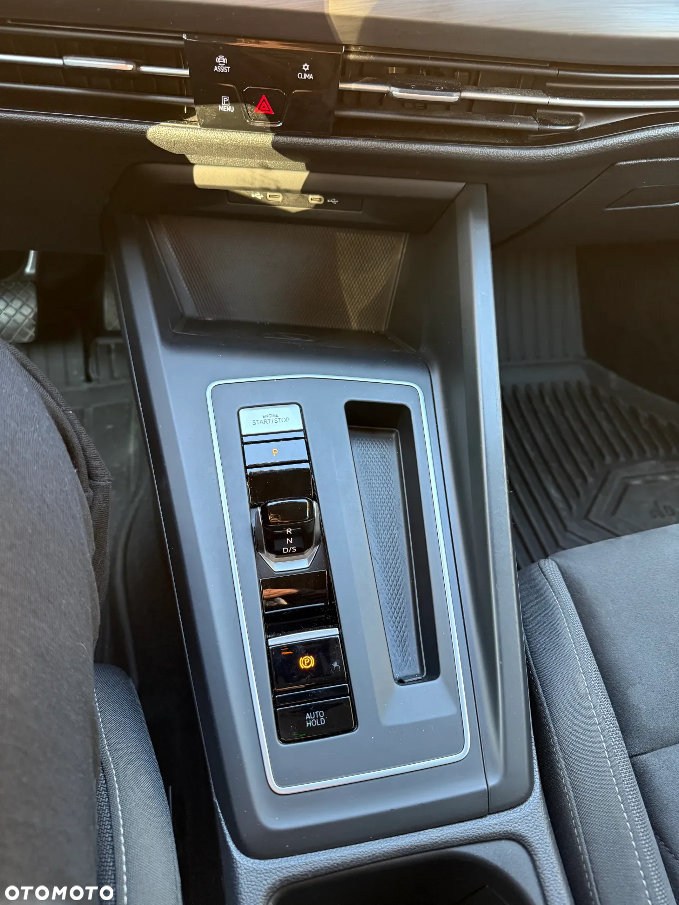 Volkswagen Golf VIII 2.0 TDI Style DSG - 12
