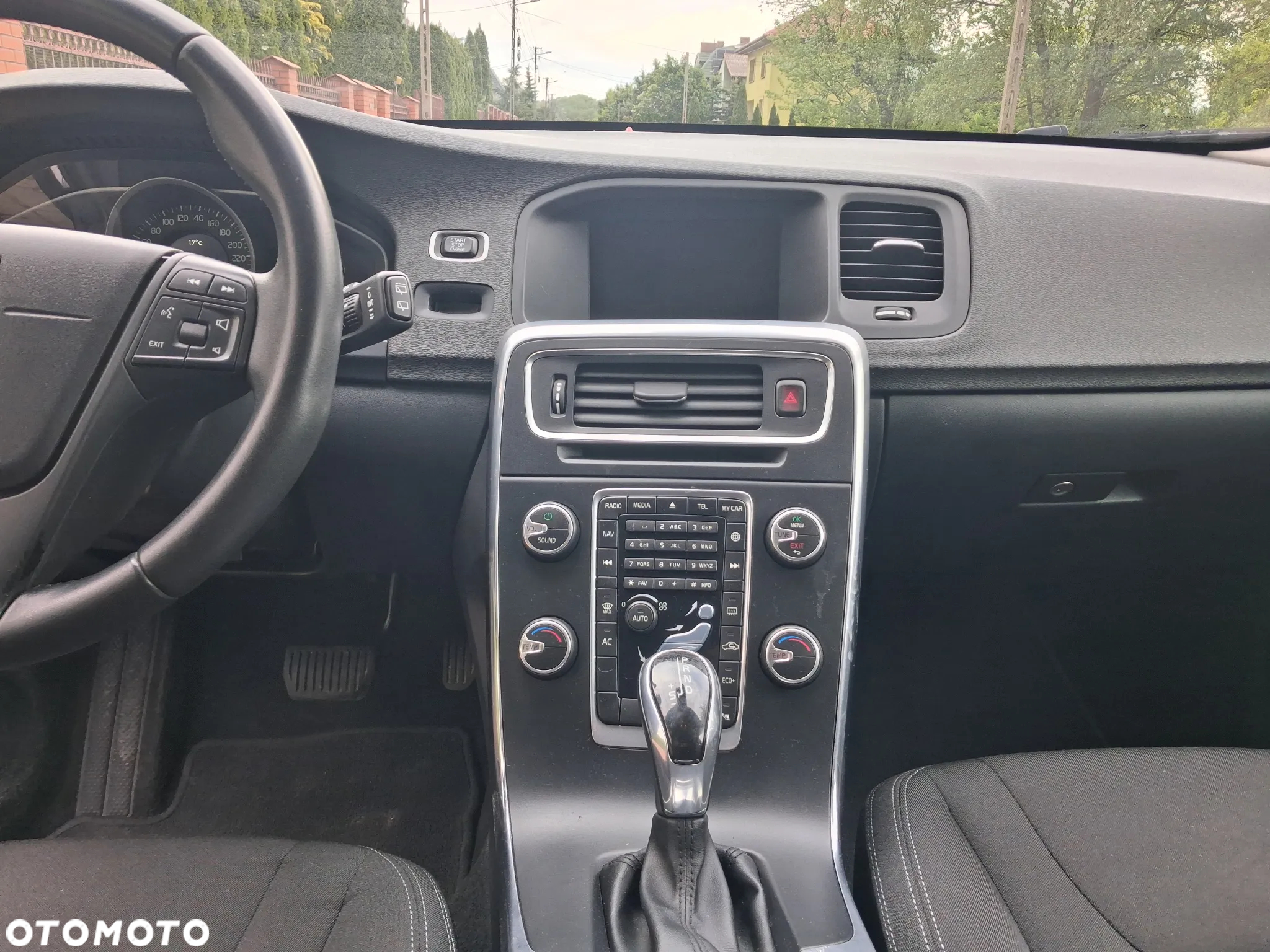 Volvo V60 D2 Geartronic Kinetic - 21