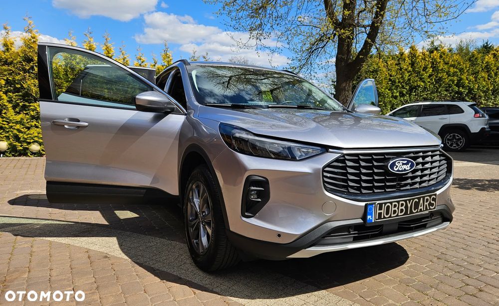 Ford Kuga - 13