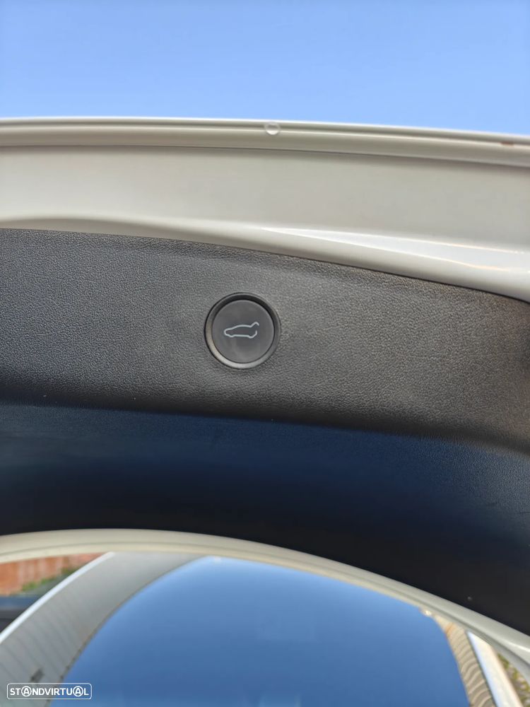 Tesla Model 3 Standard Range Plus RWD - 13