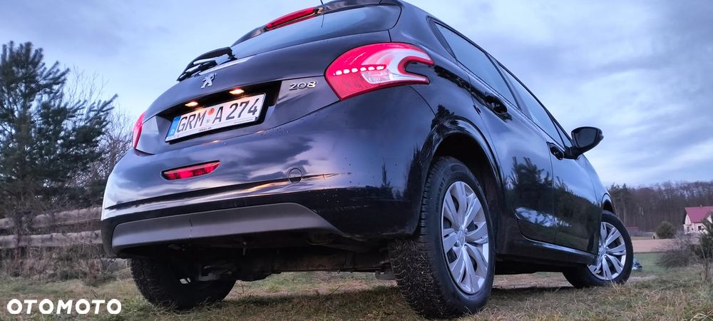 Peugeot 208 PureTech 82 Start & Stop Allure - 25