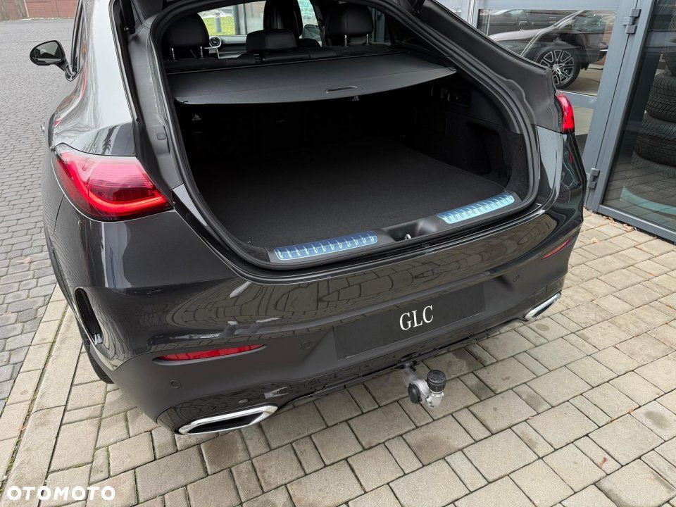 Mercedes-Benz GLC - 13