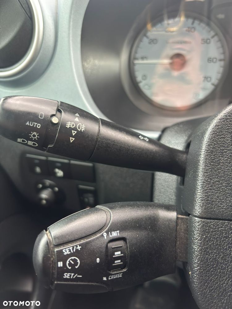 Citroën Berlingo Multispace HDi 115 FAP XTR - 26