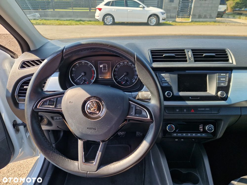 Skoda Fabia - 8