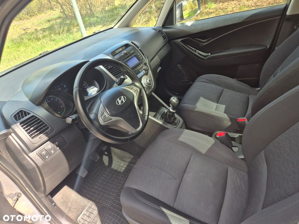 Hyundai ix20 1.4 blue Trend - 8