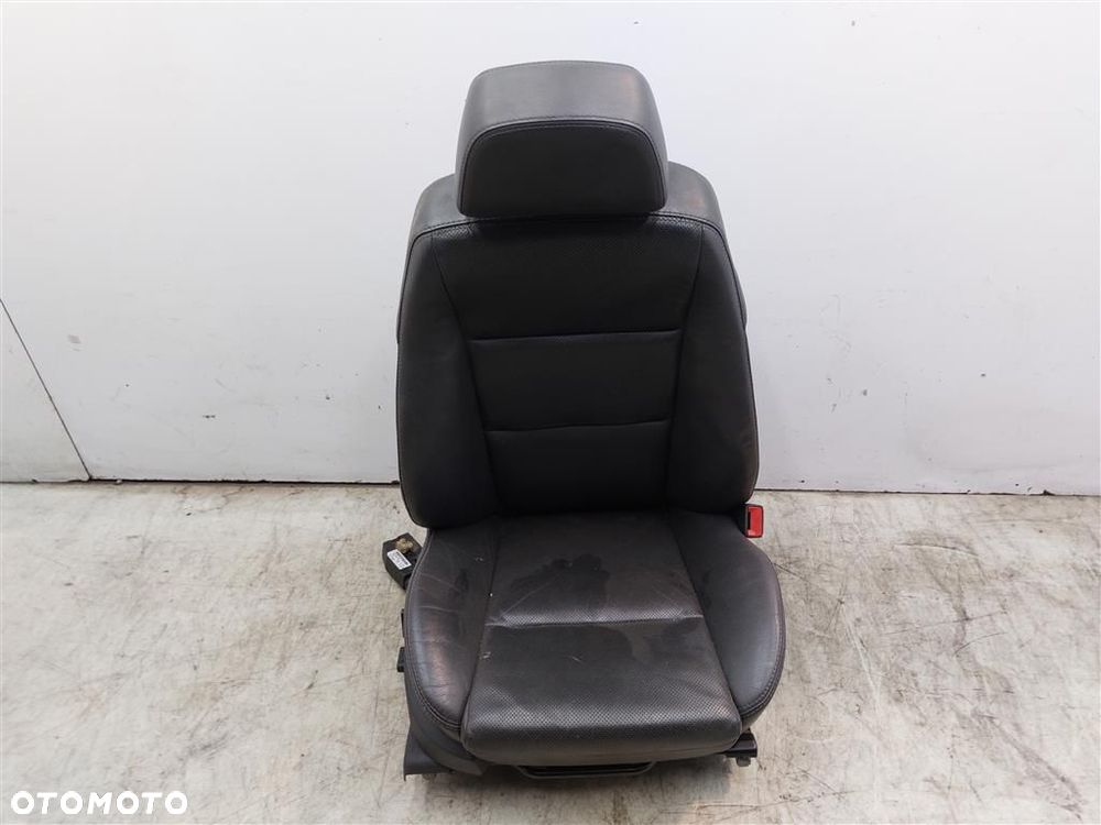 Fotel Przedni prawy Opel Signum VECTRA C  SKÓRA REGULACJA ELEKTRYCZNA - 1