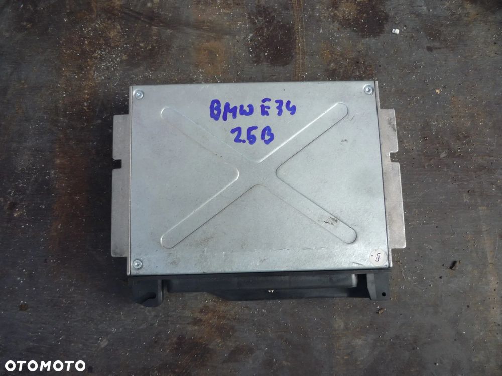 BMW E34 525 STEROWNIK SILNIKA 33.19-1139133 - 1