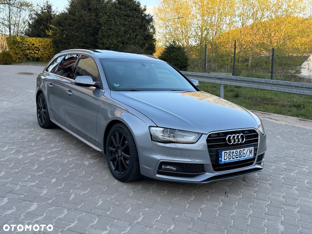 Audi A4 Avant 2.0 TDI DPF clean diesel multitronic S line Sportpaket - 4