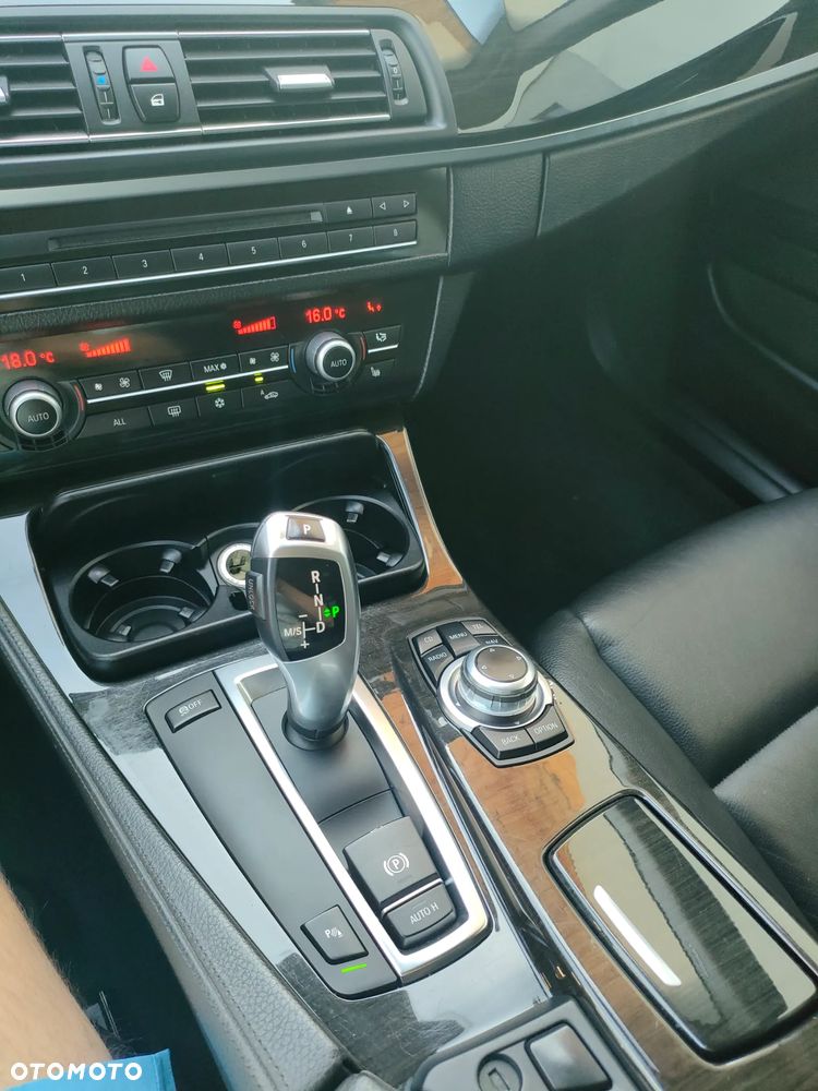 BMW Seria 5 520d - 18