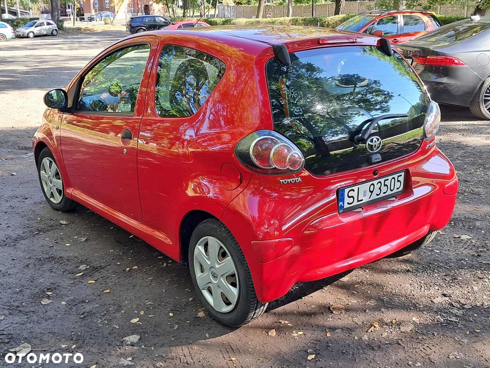 Toyota Aygo 1.0 VVT-i Terra EU5 - 9