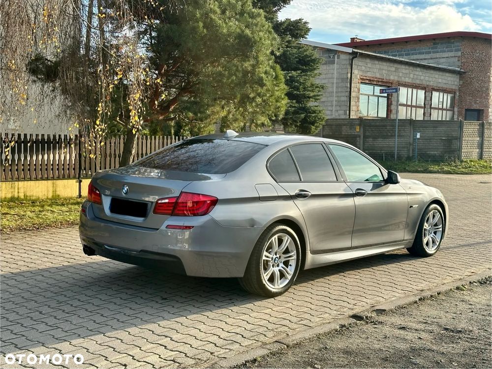 BMW Seria 5 530d Sport-Aut Modern Line - 7