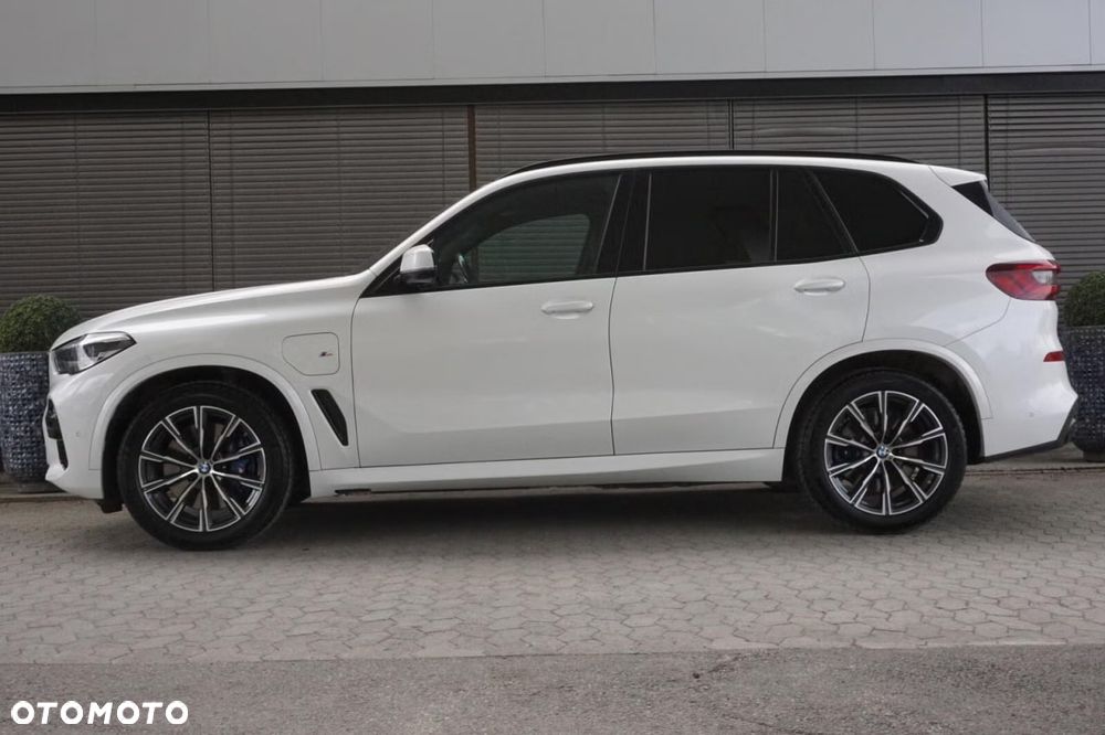 BMW X5 xDrive45e - 2