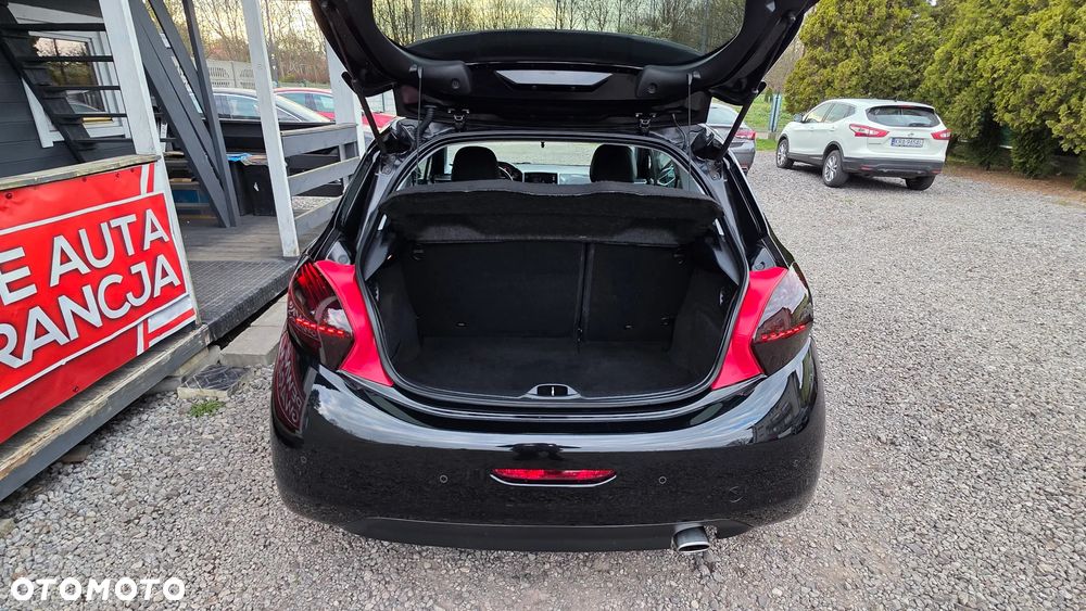 Peugeot 208 1.6 VTi Allure - 12