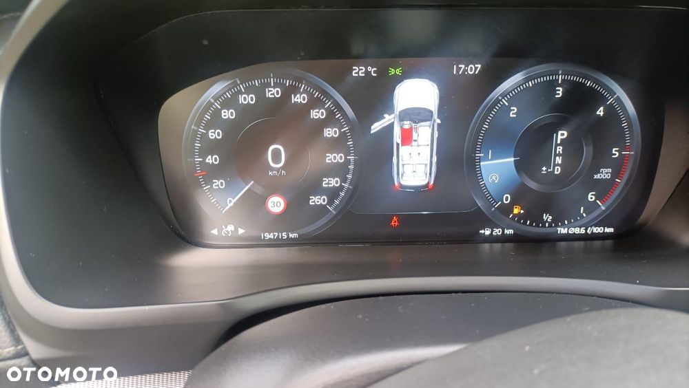 Volvo XC 90 D5 SCR AWD Inscription 7os - 21
