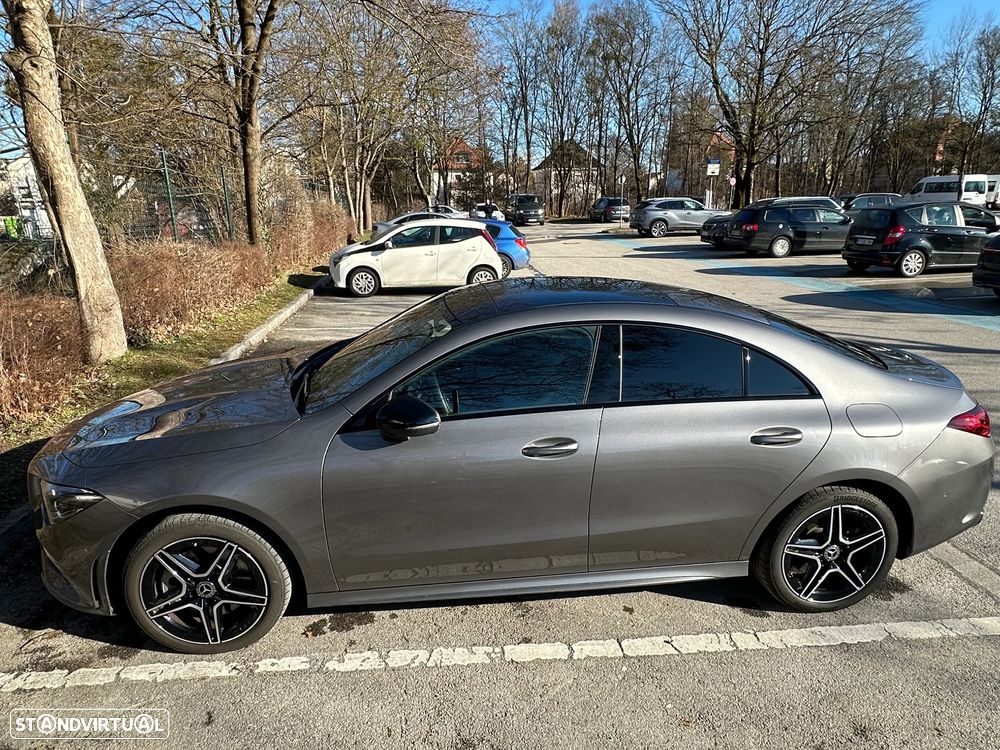 Mercedes-Benz CLA 250 e Shooting Brake AMG Line - 13