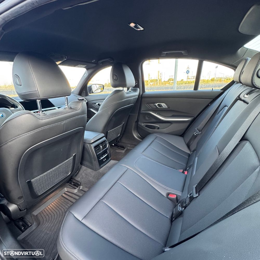 BMW 320 e Touring Line Sport Auto - 7