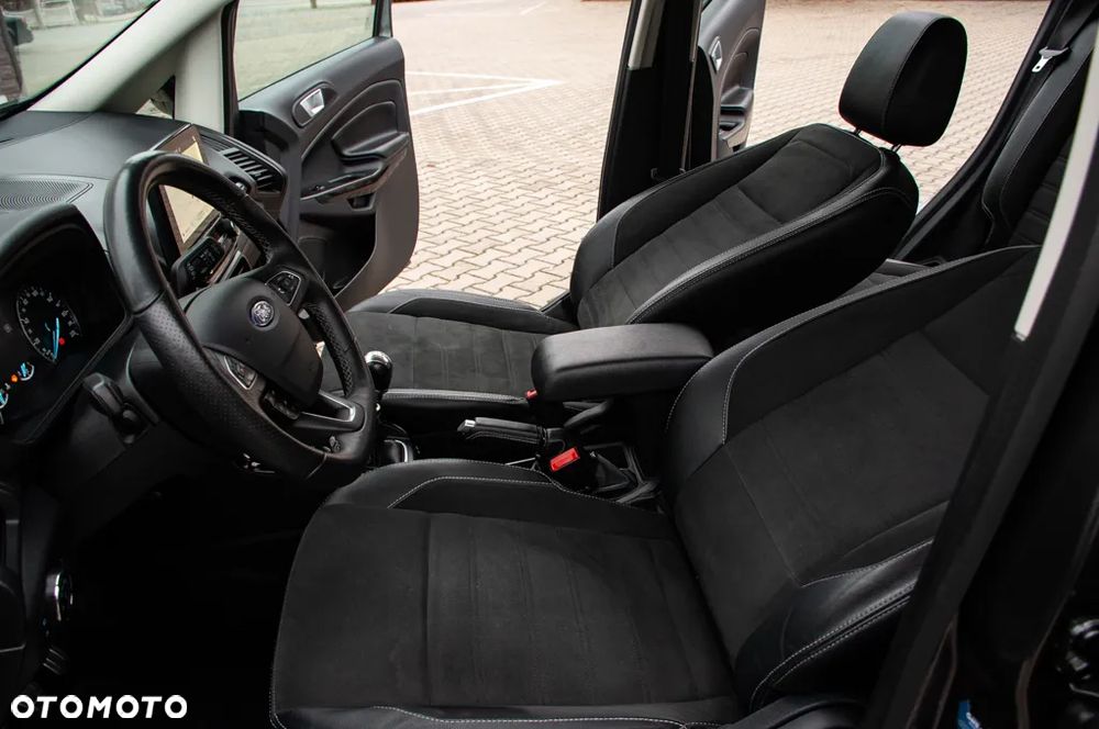 Ford EcoSport 1.0 EcoBoost ST-Line Black ASS - 37