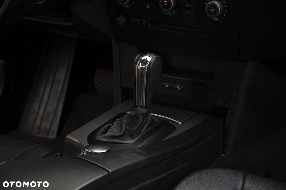 BMW Seria 5 - 25
