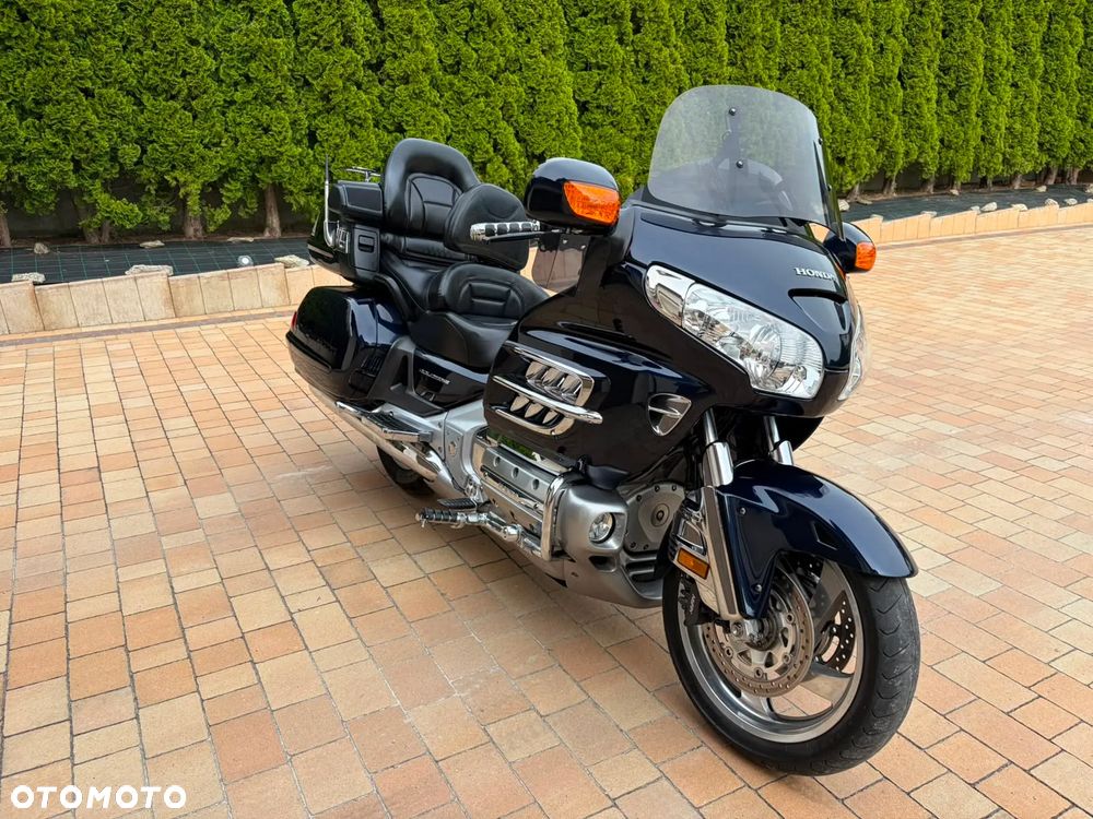 Honda GL - 25