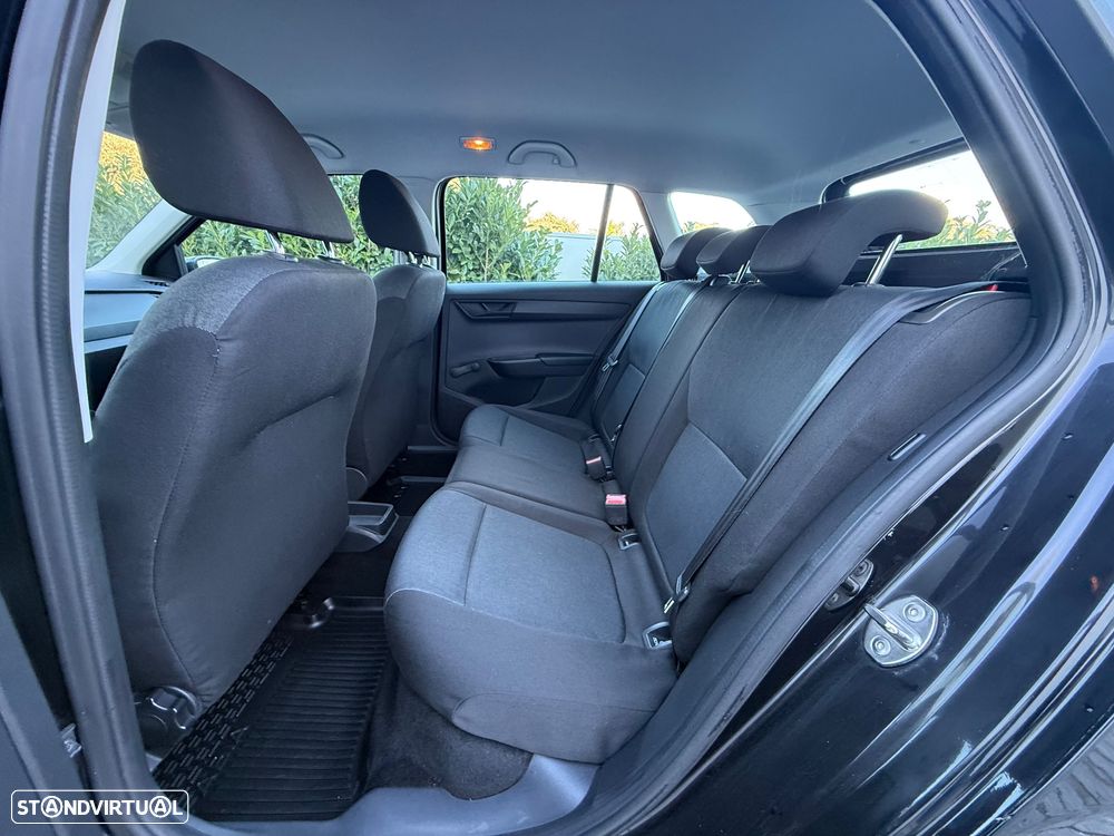 Skoda Fabia Break 1.0 Active - 27