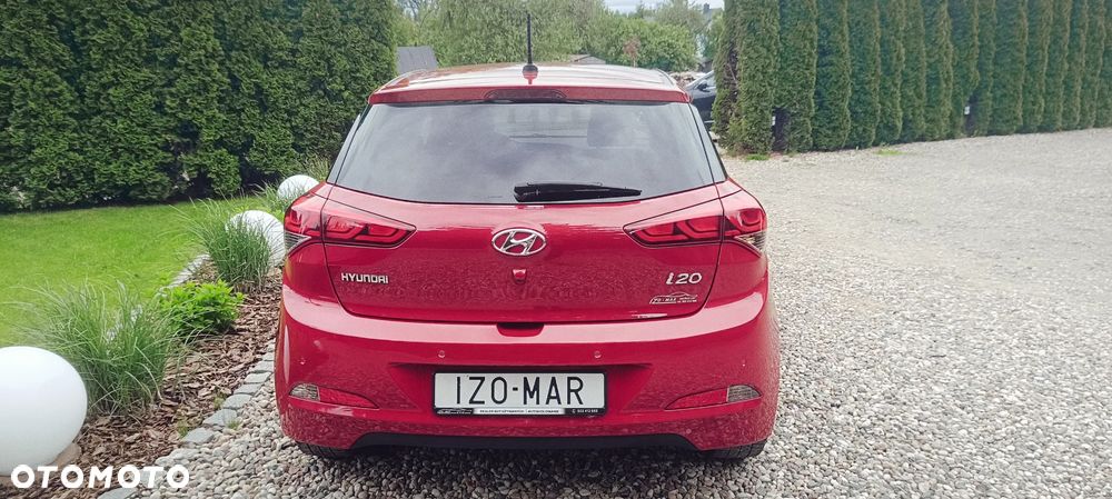 Hyundai i20 blue 1.2 YES Gold - 6