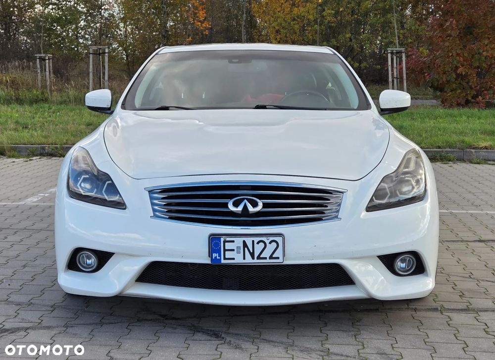 Infiniti G G37 - 3
