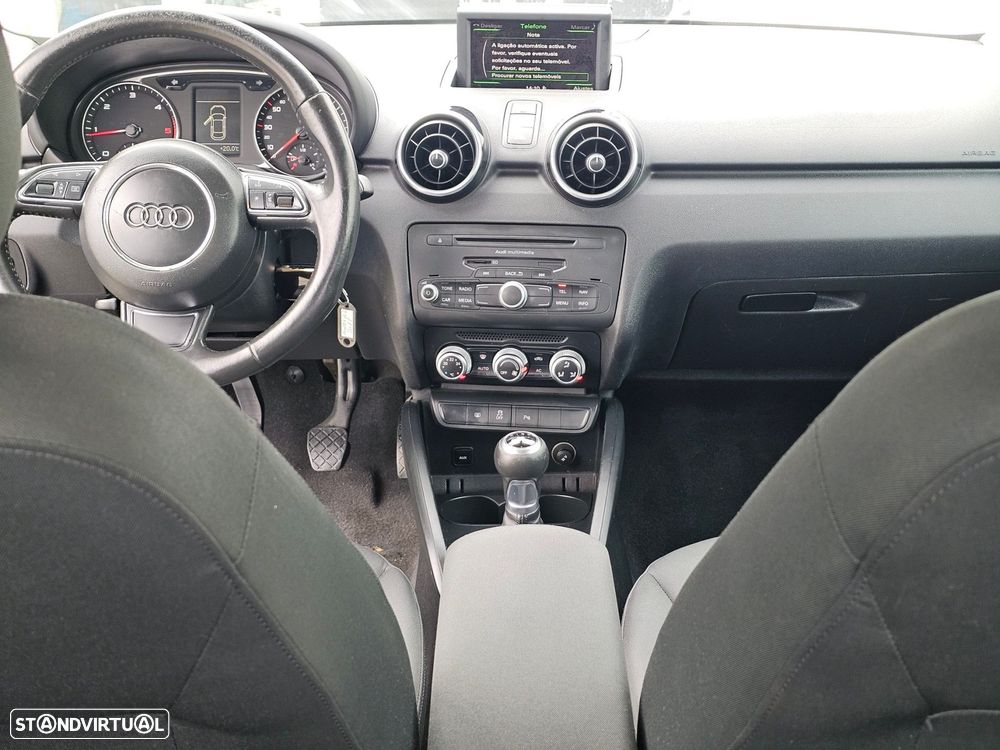 Audi A1 1.6 TDI Attraction - 25