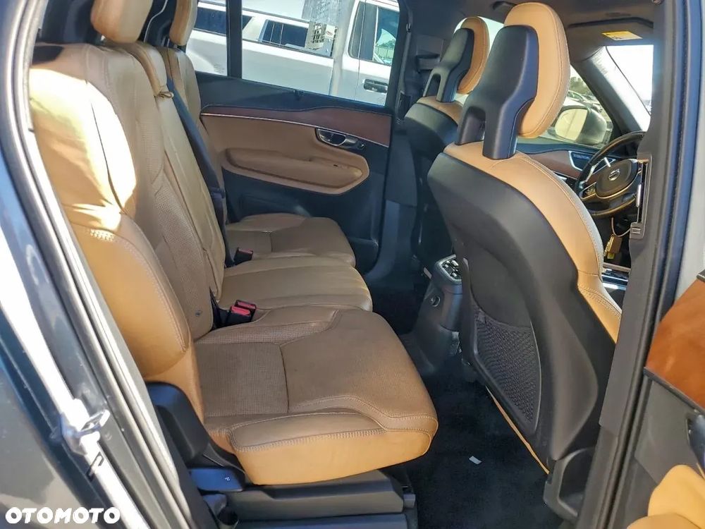 Volvo XC 90 T8 AWD Recharge Geartronic Inscription Edition - 10