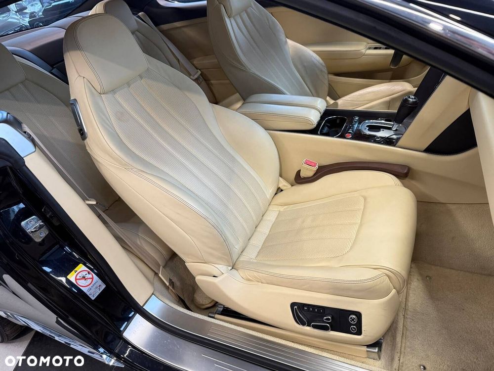 Bentley Continental GT - 14