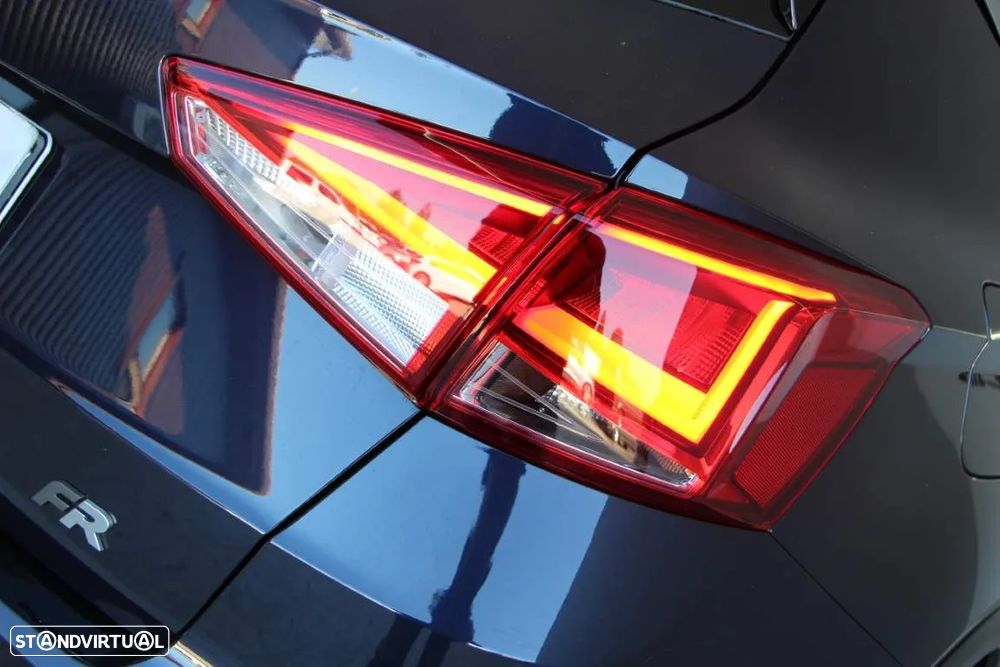 SEAT Arona 1.0 TSI FR - 11