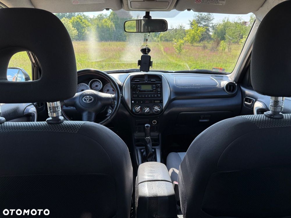 Toyota RAV4 4x2 - 8
