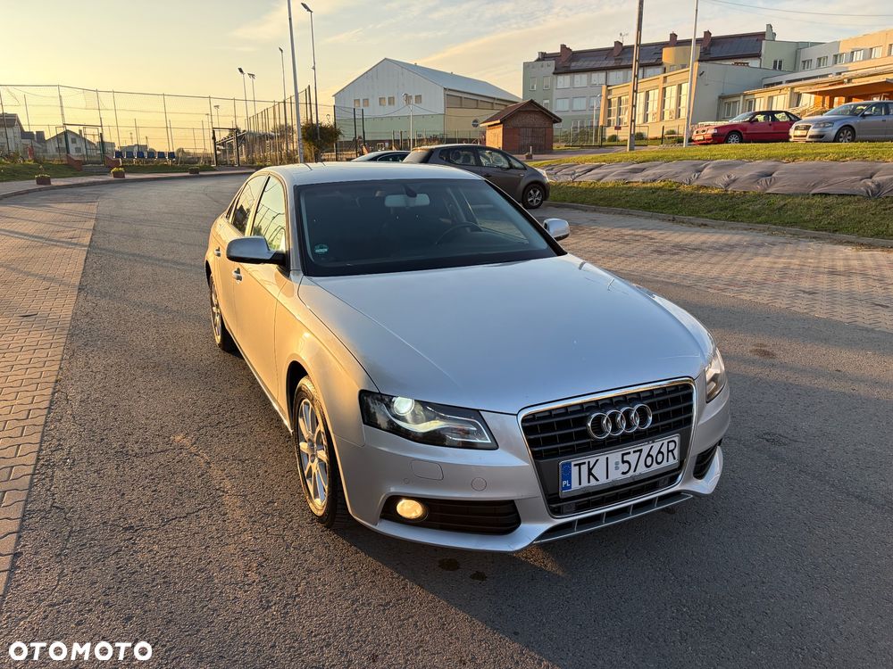 Audi A4 Limousine - 20