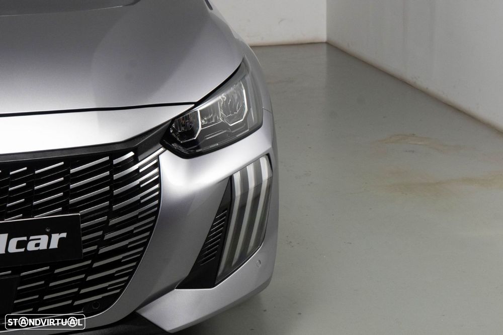 Peugeot 208 1.2 PureTech Allure Pack - 17