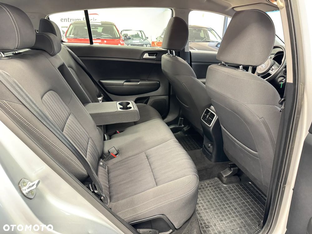Kia Sportage 1.6 GDI M 2WD - 9