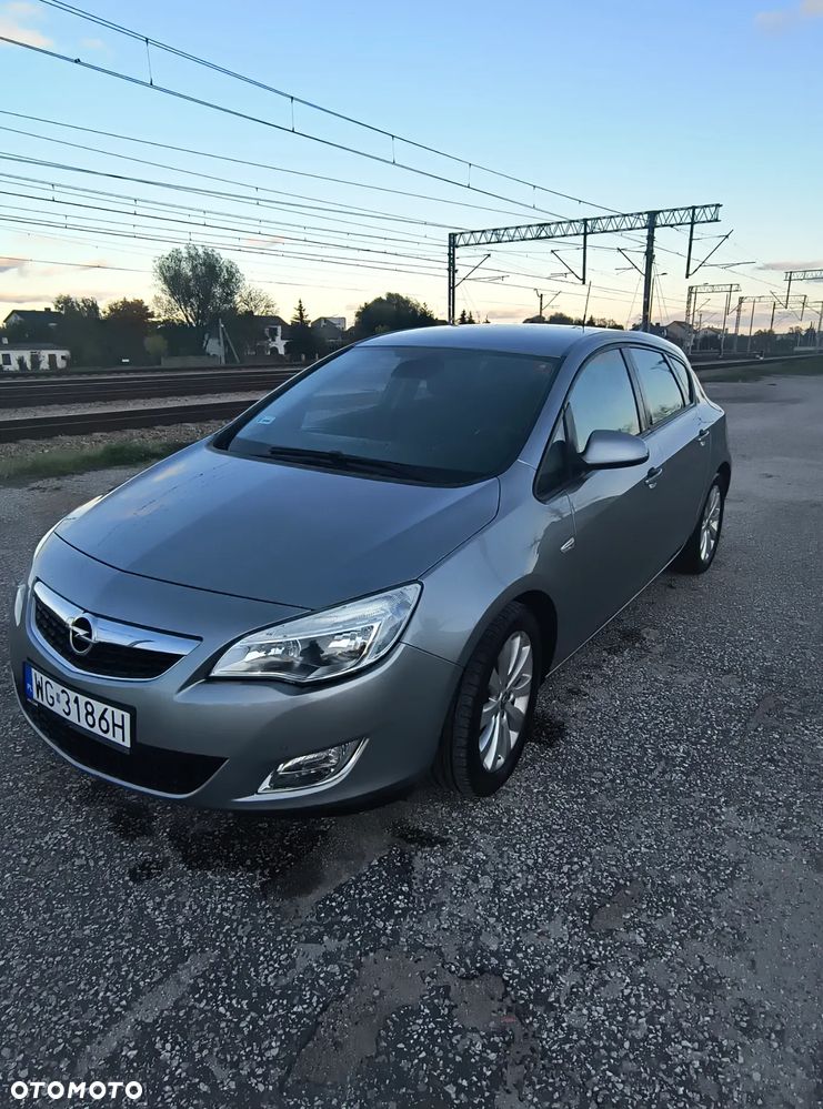 Opel Astra - 1