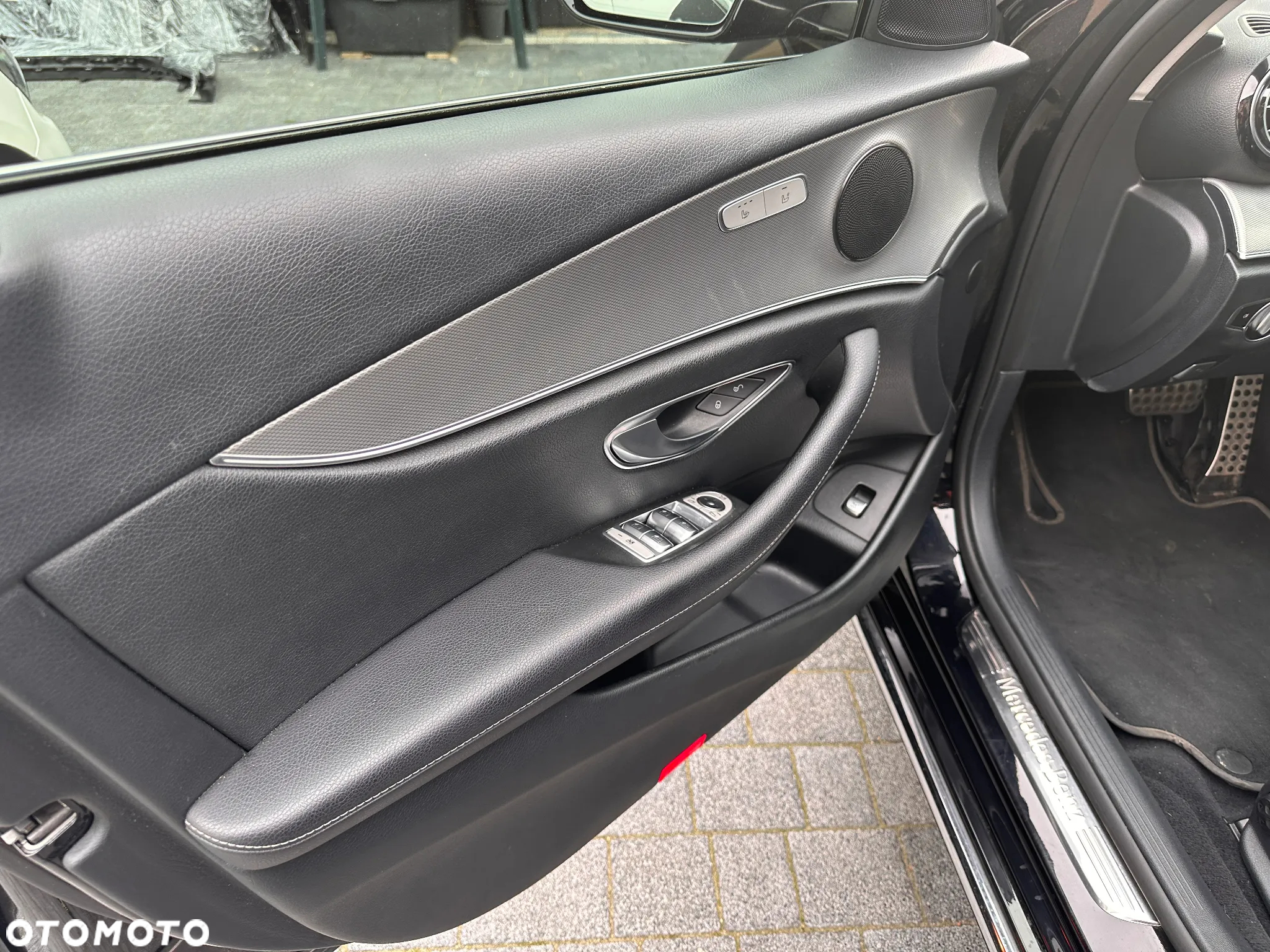 Mercedes-Benz Klasa E 220 d Business Edition 9G-TRONIC - 9